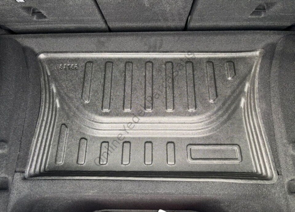 Tesla Model Y ( Juniper ) 2025 Sonrası Bagaj Havuzu | Arka Alt Büyük