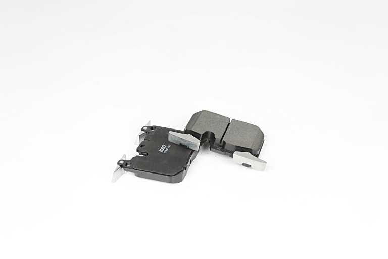 BMW 3 Seri F30 Fren Balatası Ön BSG BSG 15-200-057